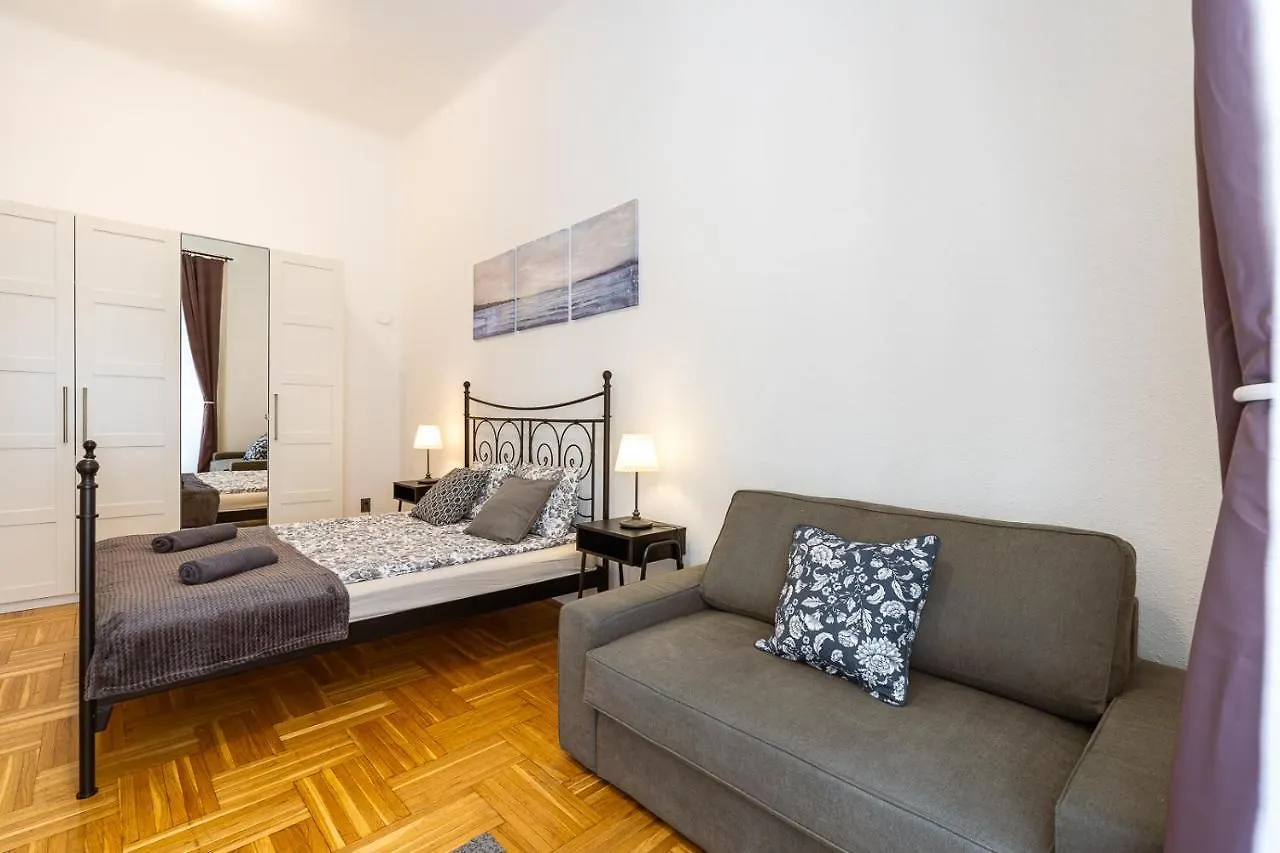 Lovely Apartment Close To Synagogue And Szimpla Garden Budapesta Ungaria